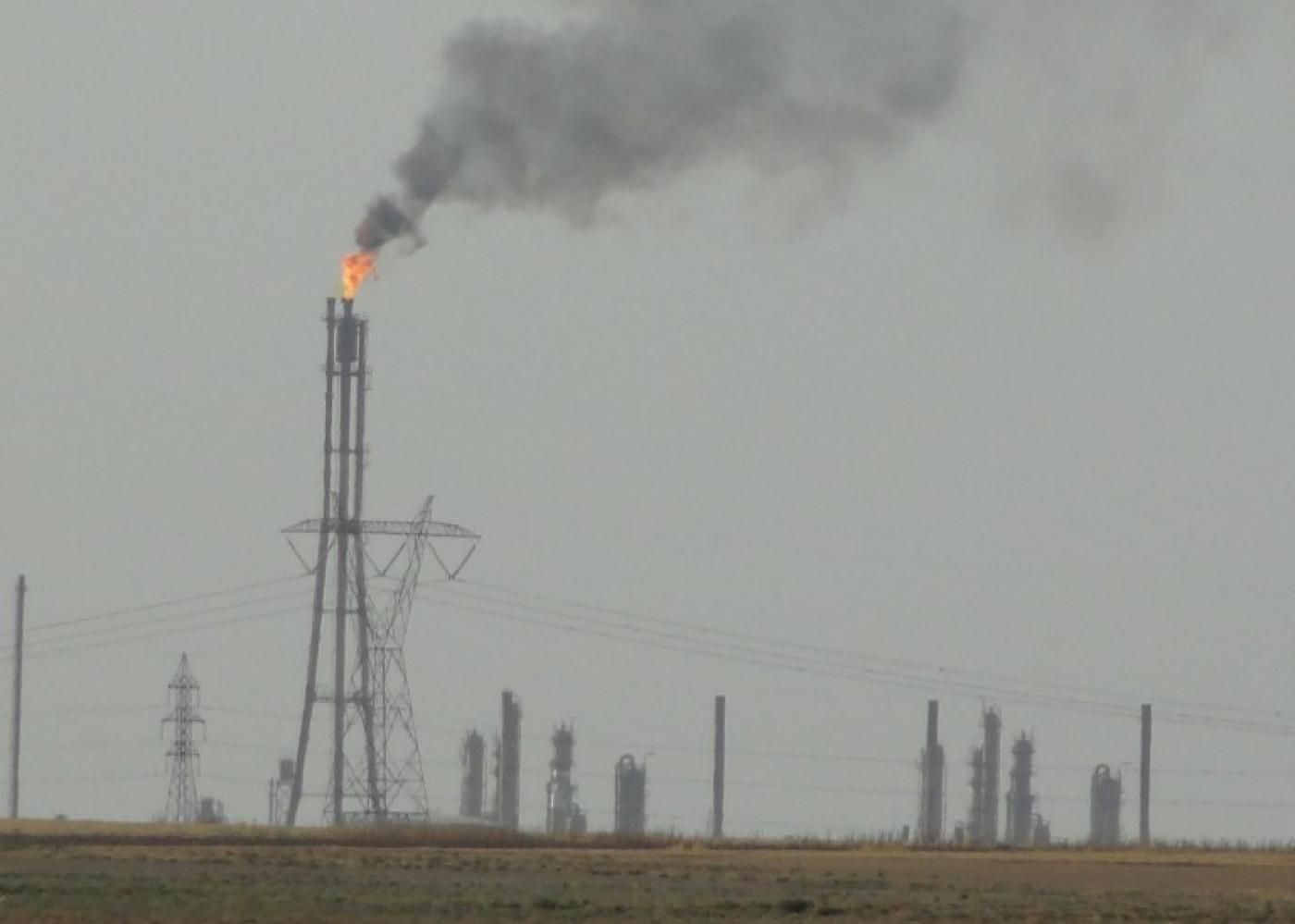 UK, US turn blind eye to Islamic State oil sales